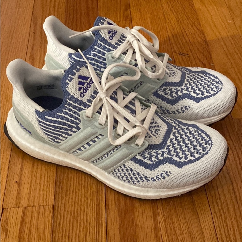 Adidas womens ultraboost size 6.5
